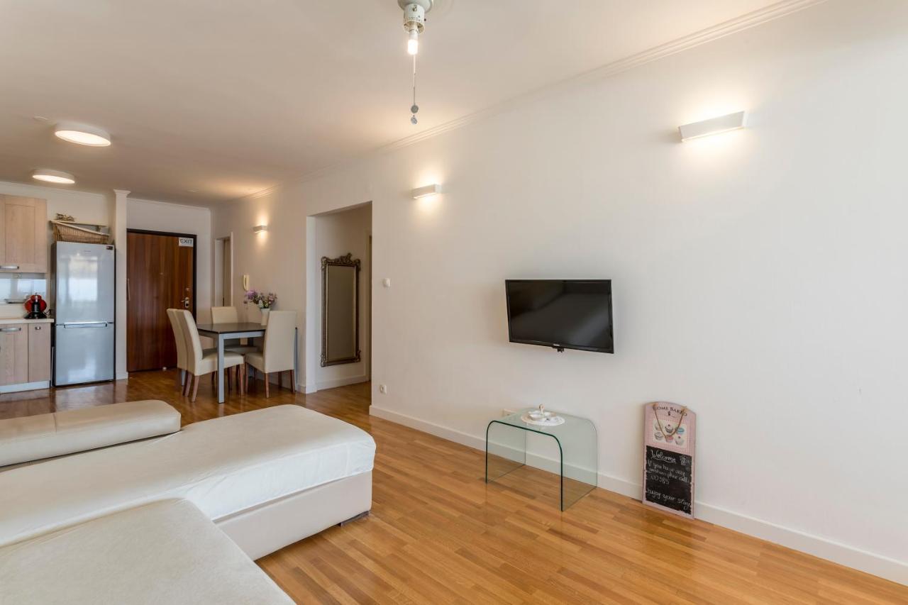 Velebis Superior Apartment - Luxurious One-Room Apartment With Jacuzzi - Prestigious Location By The Sea In The New City Center Of Znjan - Panoramic View Of The Sea And Islands - Free Garage Parking - Buralux Properties Сплит Екстериор снимка