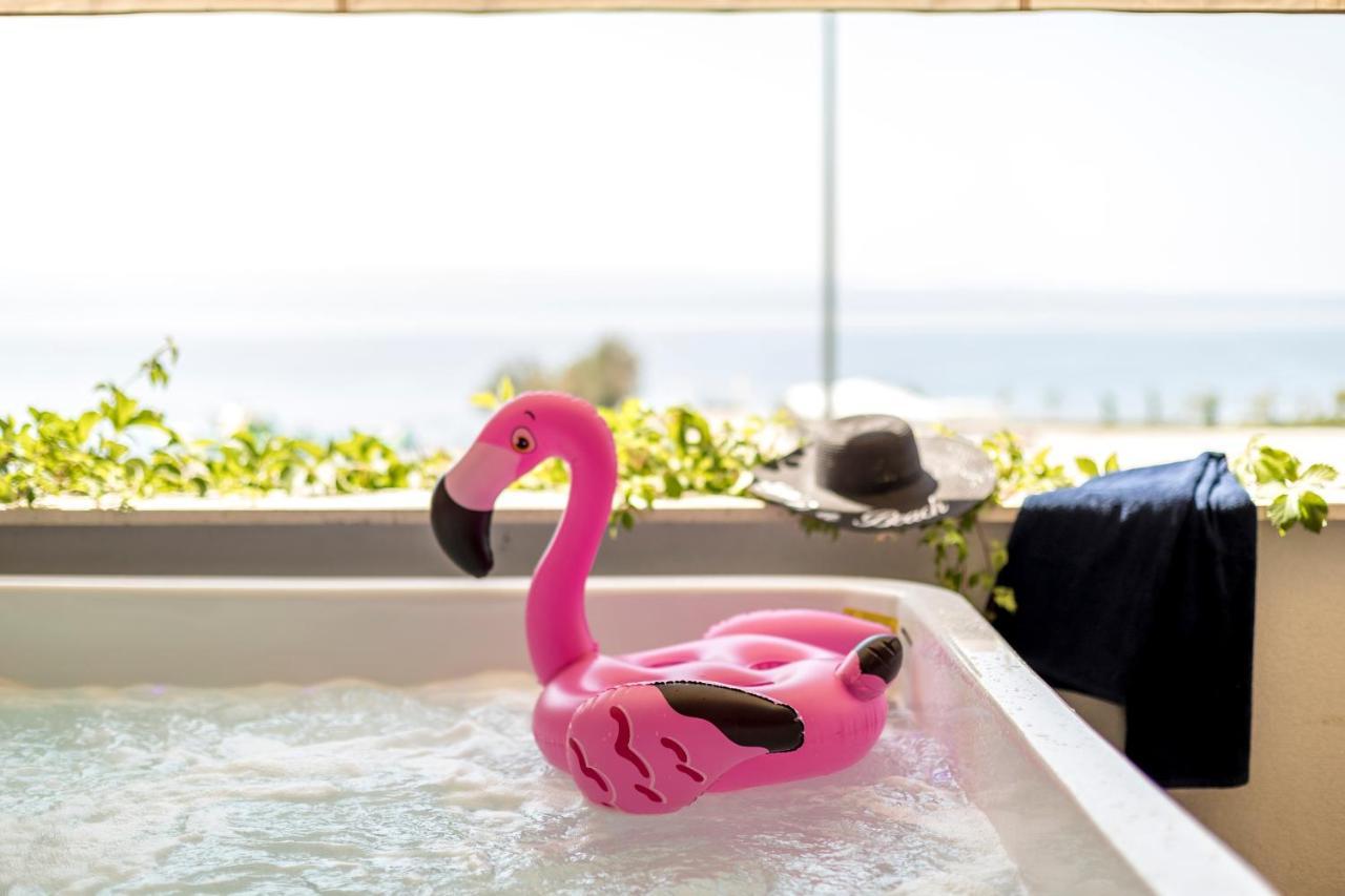 Velebis Superior Apartment - Luxurious One-Room Apartment With Jacuzzi - Prestigious Location By The Sea In The New City Center Of Znjan - Panoramic View Of The Sea And Islands - Free Garage Parking - Buralux Properties Сплит Екстериор снимка